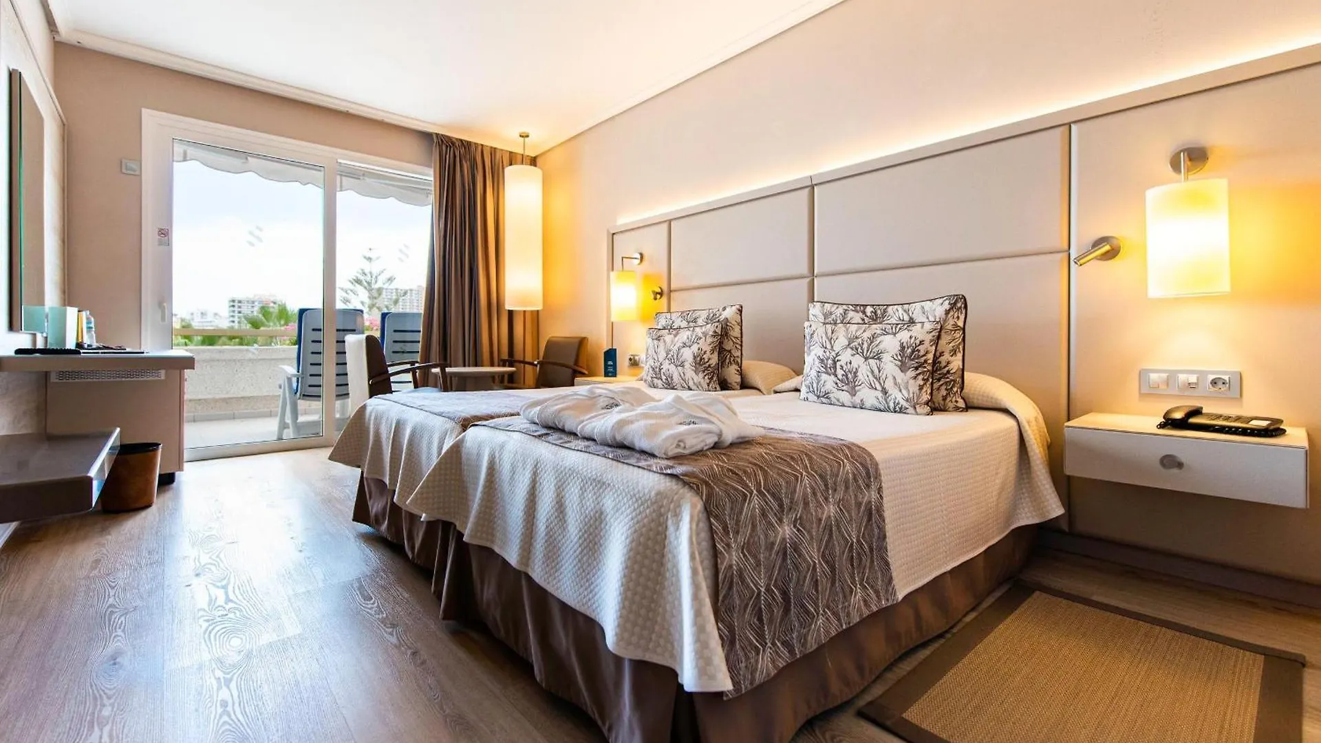 Spring Arona Gran Hotel - Adults Only Los Cristianos  4*, Los Cristianos (Tenerife) Spain