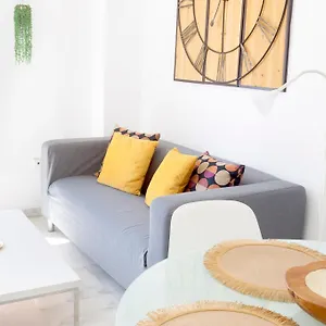 4seasons-la-rosaleda-apartment.1costadelsol.com/